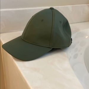 Lululemon Hat